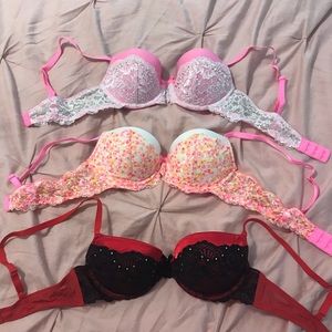 Victoria Secret Fashion Bra’s